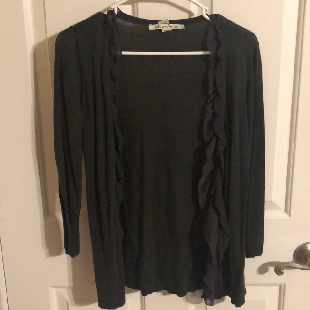 Woman’s sweater. Small